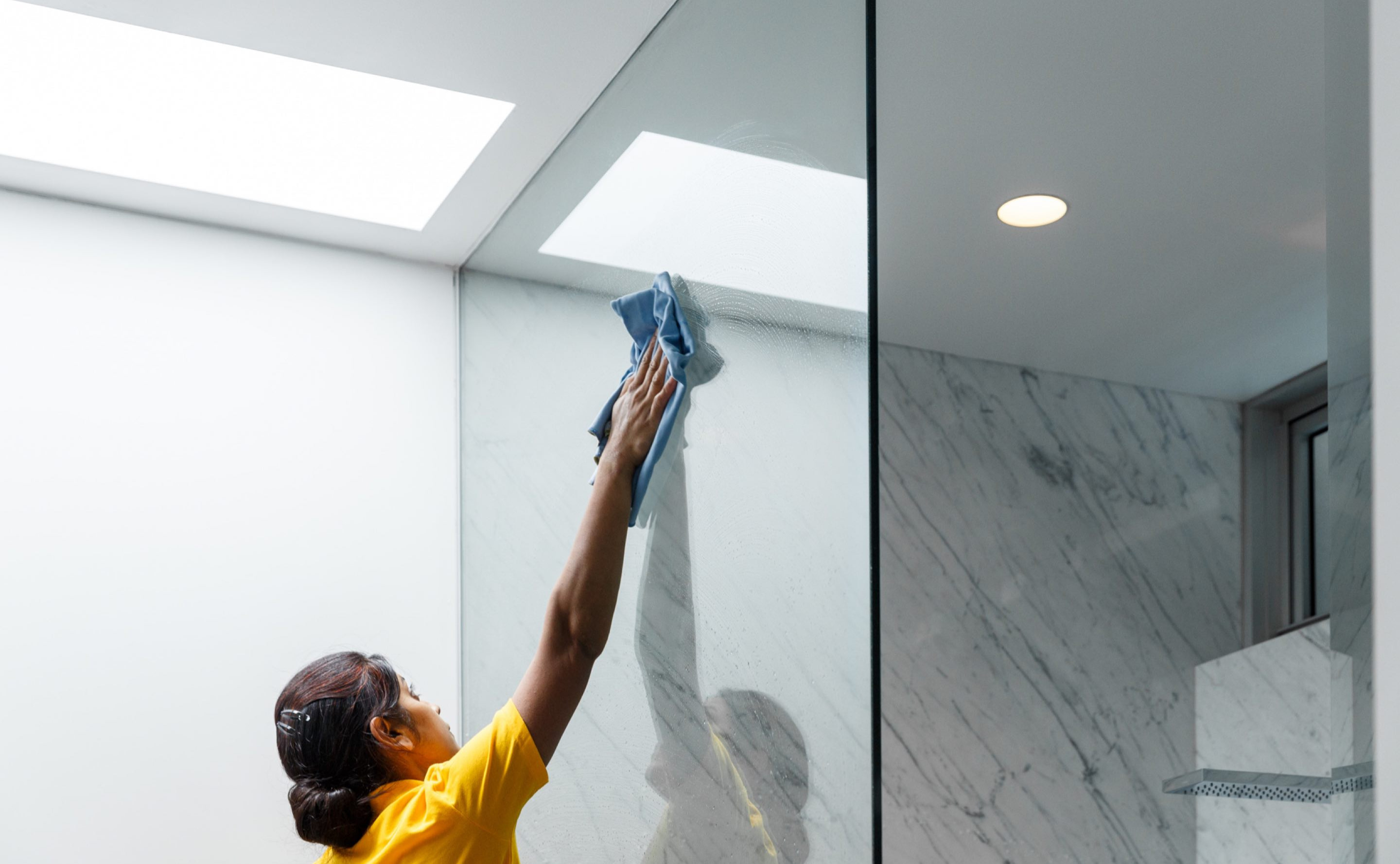 Local Enjo Cleaning Lady Perth